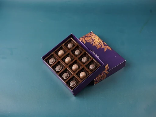 Chocolate Box - 12 Pc