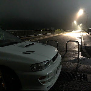 インプレッサ WRX STI GC8