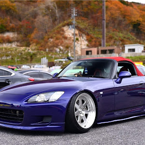 S2000