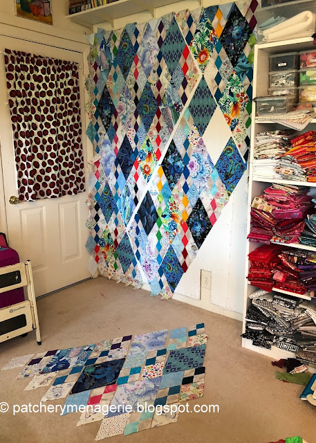 DIY Design Quilt Walls - Freemotion by the River