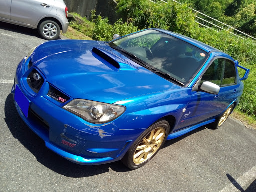 インプレッサ WRX STIバンパーの画像