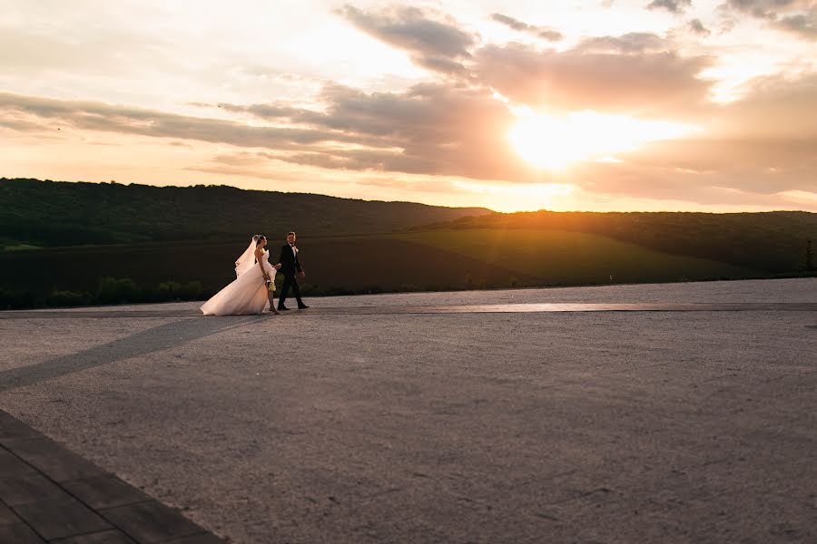 Fotógrafo de casamento Katerina Sheverdova (sheverdova). Foto de 30 de julho 2022