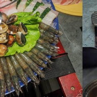 肉多多火鍋