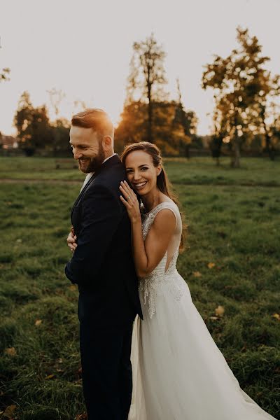 Fotografo di matrimoni Lucia Zimerman (luciazimerman). Foto del 19 novembre 2021