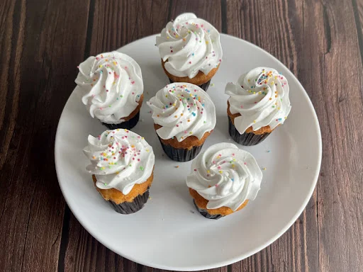 Vanilla Cupcake [ Pack Of 6 ]