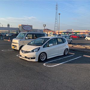 フィット GE8