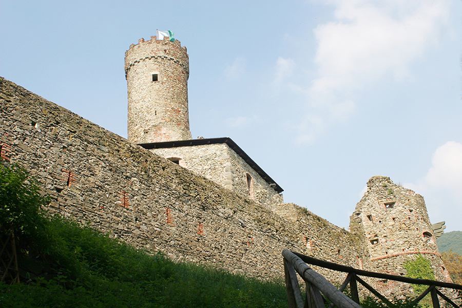 CASTELLO CAMPO LIGURE - LA TORRE di rafiki