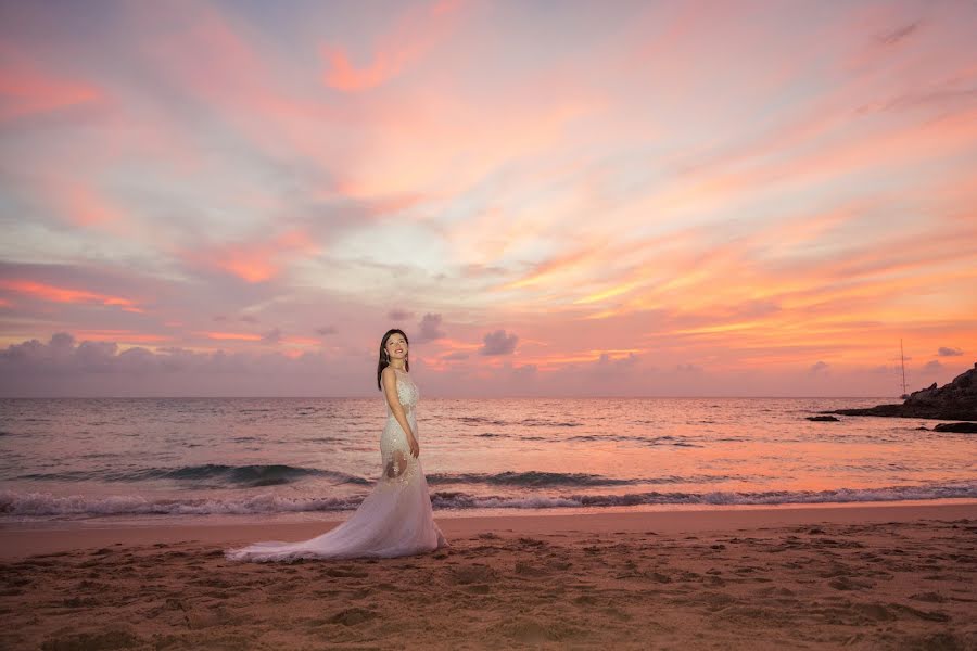 Fotografo di matrimoni Stanislav Stratiev (stratiev). Foto del 23 marzo 2017