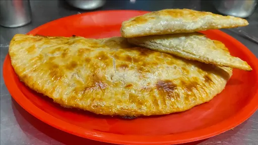 Exotica Calzone