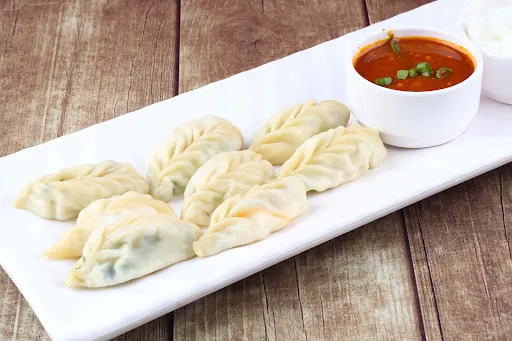 Paneer Steamed Momos [8 Pieces]