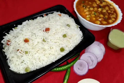 Chole Chawal Meal