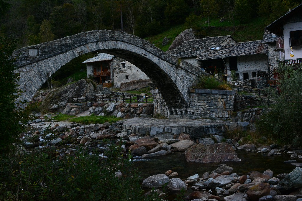 Fondo ( Valchiusella ) di tieros