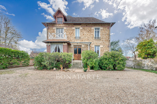 Maison avec jardin et terrasse 1