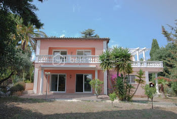 villa à Cagnes-sur-Mer (06)