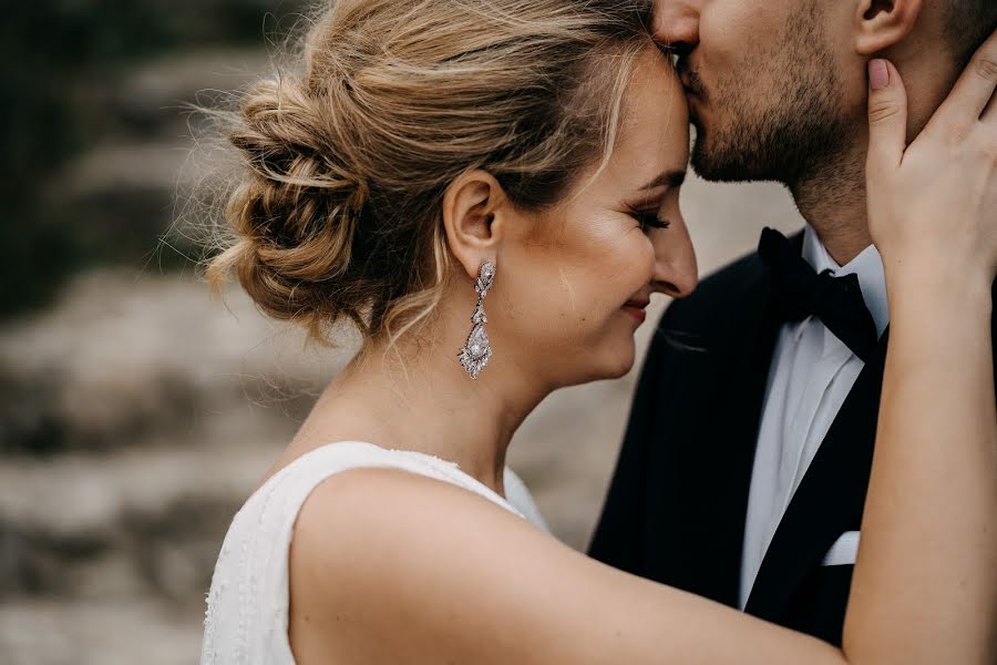 Fotógrafo de casamento Tomek Pawelus (wemakestory). Foto de 13 de dezembro 2019