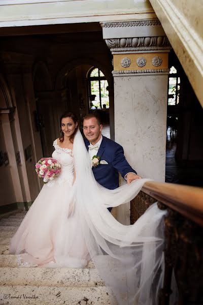 शादी का फोटोग्राफर Tomáš Vnučko (vnuckotomas)। अप्रैल 10 2019 का फोटो