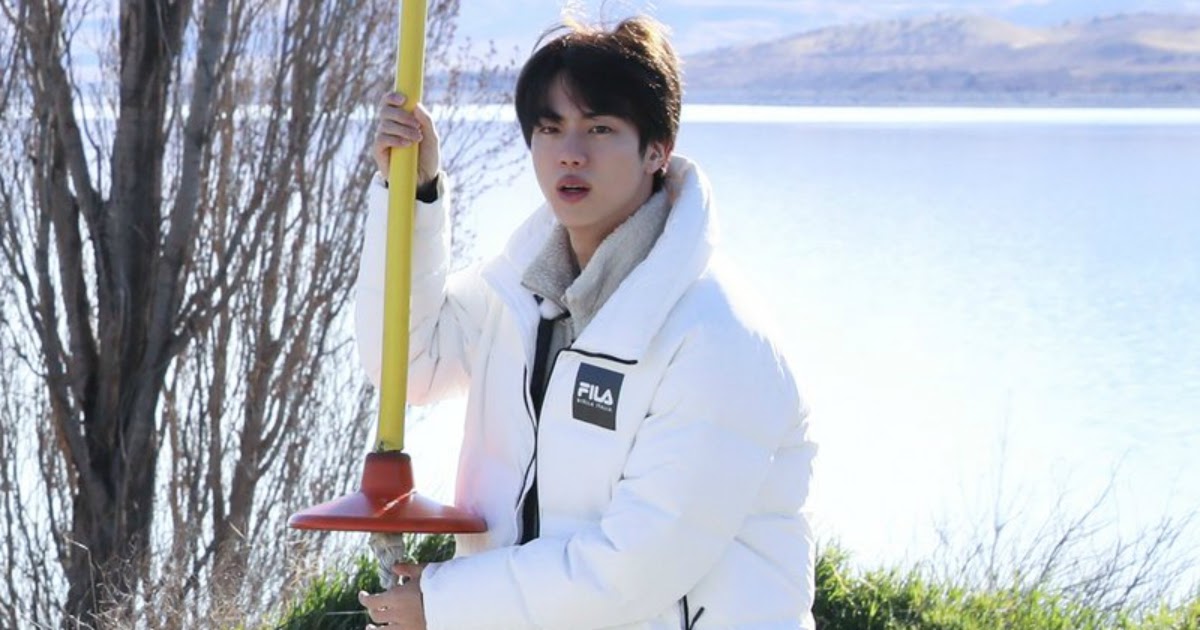 fuga Cambio traje No Way Can BTS Jin's FILA Endorsement Stop His Burning Love For PUMA -  Koreaboo