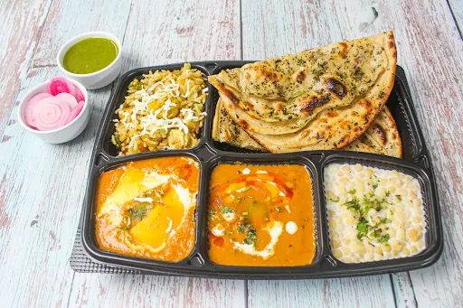 Laccha Parantha Thali