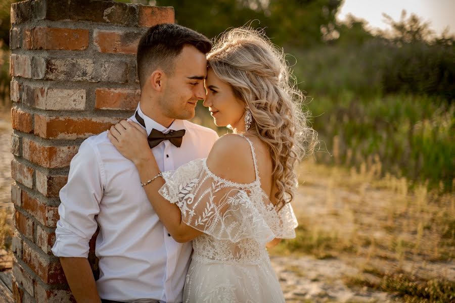 Fotógrafo de casamento Grzegorz Kaczmarek (gkaczmarekfoto). Foto de 29 de maio 2022