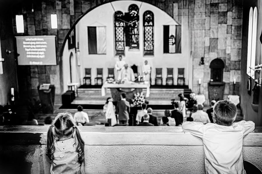 Fotógrafo de casamento Diana Oravecz (oraveczdia). Foto de 27 de fevereiro