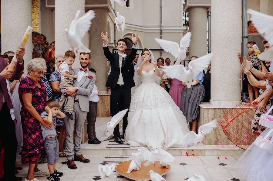 Fotografo di matrimoni Pantis Sorin (pantissorin). Foto del 24 maggio 2020