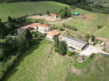 ferme à Neaux (42)