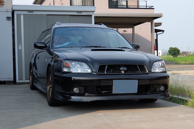 レガシィツーリングワゴンのBH5・レガシィツーリングワゴン・グリル交換に関するカスタム事例の投稿画像2枚目