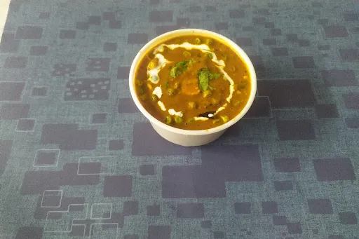 Matar Paneer