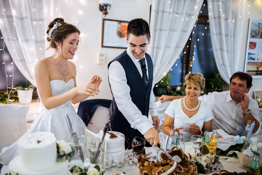 Fotografo di matrimoni Balazs Urban (urbanphoto). Foto del 10 settembre 2019