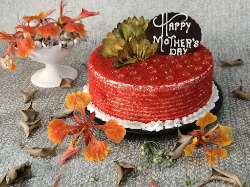 Mom's Love Red Velvet Cake