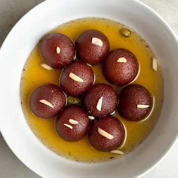 gulab jamun