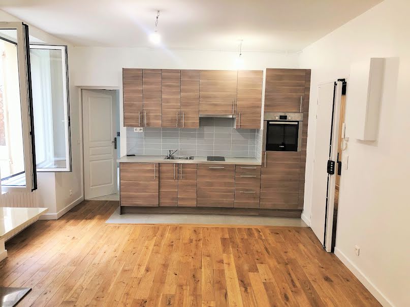 Vente appartement 1 pièce 28 m² à Paris 16ème (75016), 350 000 €