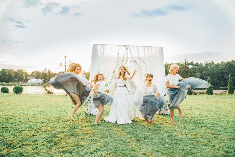 Fotógrafo de bodas Railya Mizitova (raily). Foto del 19 de octubre 2018