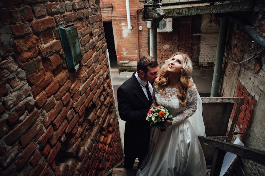 Wedding photographer Valeriy Tikhov (valerytikhov). Photo of 13 February 2018