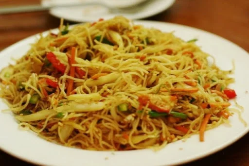 Veg Singapore Noodle