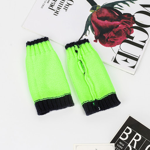 Title 7, Half Finger Warm Color Wrist Wrap Warm Wool Gloves