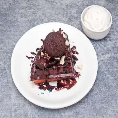 Oreo Bomb Waffle Sundae