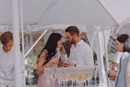 Fotógrafo de bodas Sasha Anashina (suncho). Foto del 27 de enero 2020