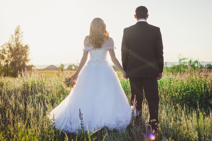 Photographe de mariage Valeriya Barinova (splashphoto). Photo du 12 juin 2016