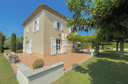 Maison avec piscine 5