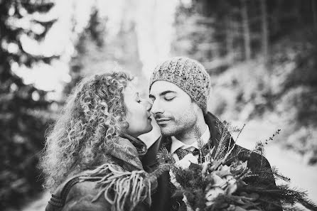 Fotógrafo de casamento Natalya Vasilishina (amorecarote). Foto de 23 de fevereiro 2016