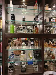 The Perfume Store photo 3