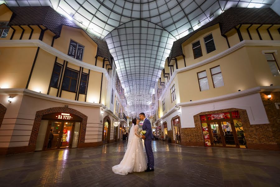 Fotógrafo de casamento Eduard Glok (eduardglock). Foto de 31 de março 2023