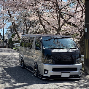 ハイエースバン