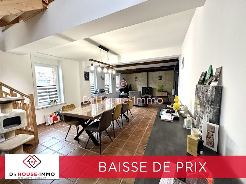 Vente maison 9 pièces 226 m² à Englefontaine (59530), 225 000 €