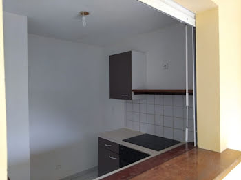 appartement à Ducos (972)