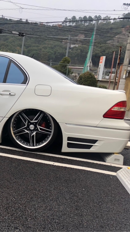 セルシオのまっぴーさんが投稿したカスタム事例の投稿画像1枚目
