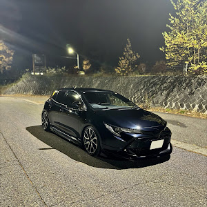 カローラスポーツ