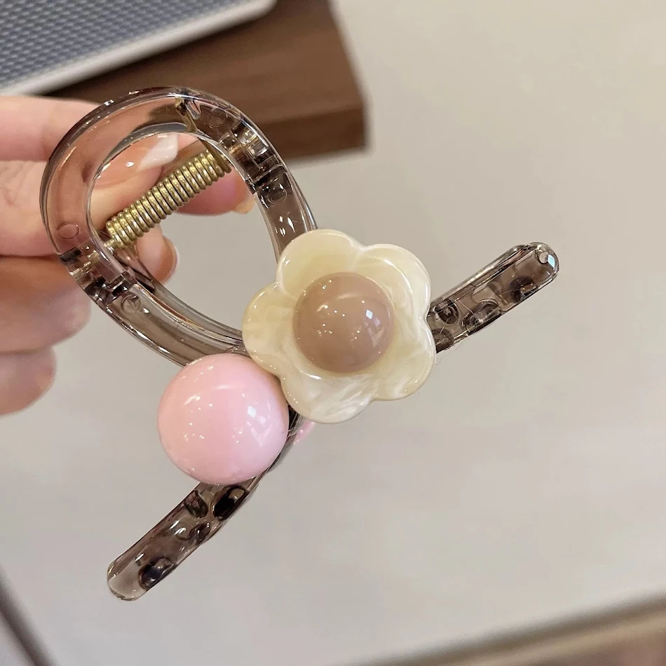 Eenvoudige Clip Haaraccessoire Achterhoofd Updo Snelle en Stijlvolle Updo Gemakkelijk te Gebruiken Perfect voor Elegante Looks en Een Verfijnde Uitstraling