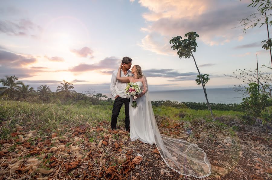 Fotografer pernikahan Rafael Codio (codiophotography). Foto tanggal 7 Mei 2019